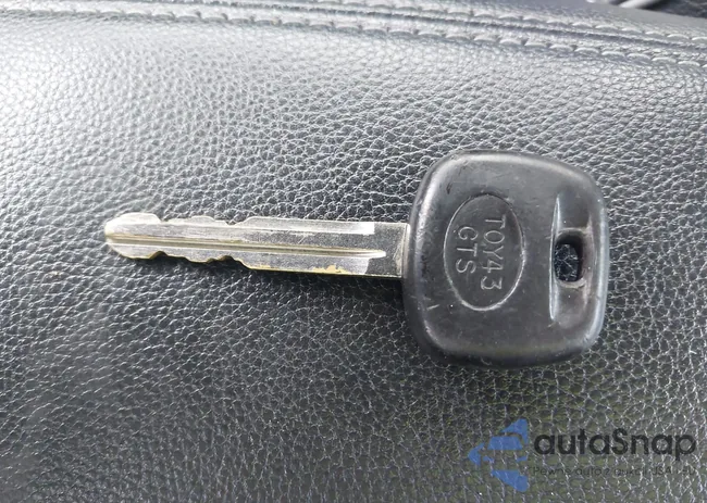 2T1BURHE0EC038052: 43498601