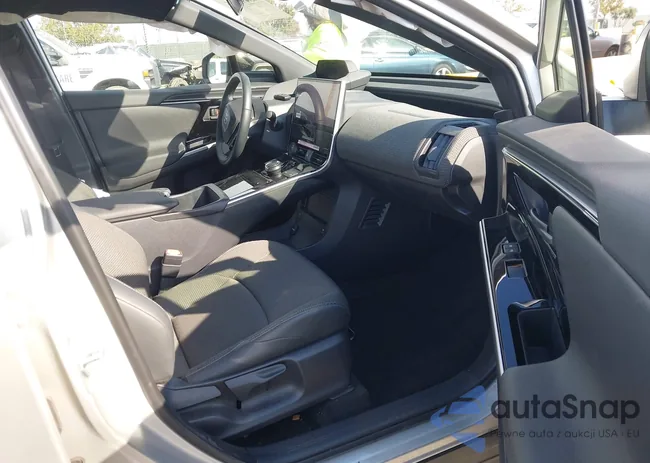 JTMAAAAA2RA053272: 43498626