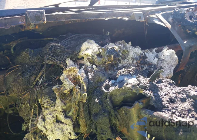 JT4RN62D2G0017047: 43498697