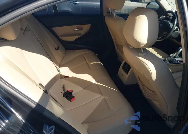 WBA8E1G59HNU14126: 43498965