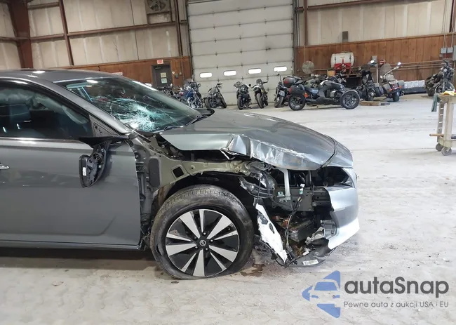 1N4BL4EW0MN310345: 43498419