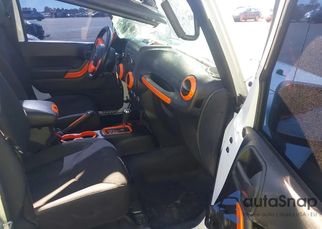 1C4BJWDG0GL160937: 43498420