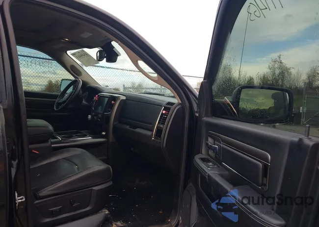 1C6RR7UT9FS510300: 43499463