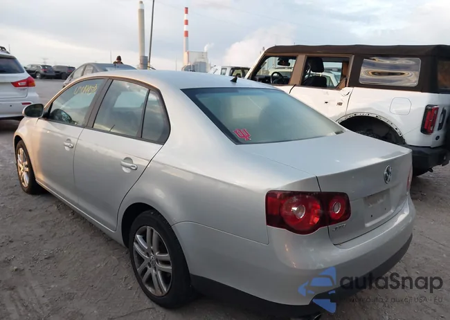 3VWJX7AJ2AM027650: 43499512