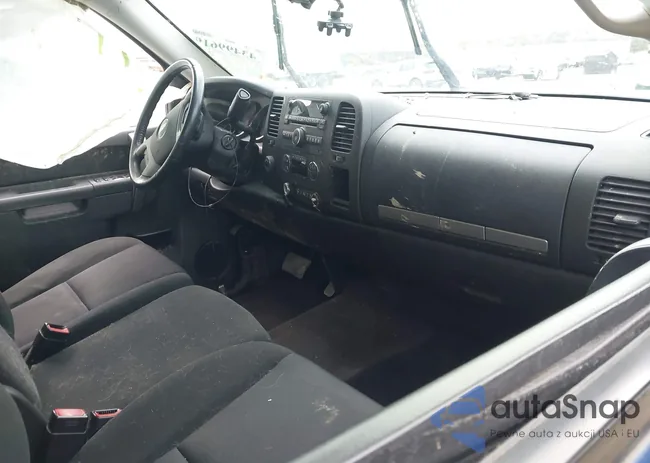 1GCRKSE70DZ275243: 43499619