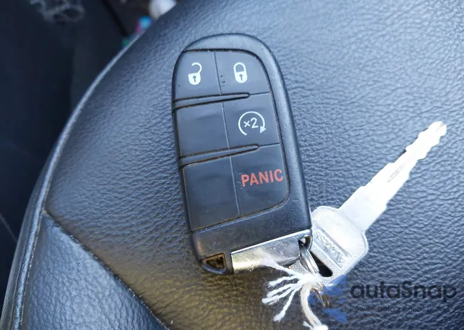 3C4NJDBB7JT176587: 43499713