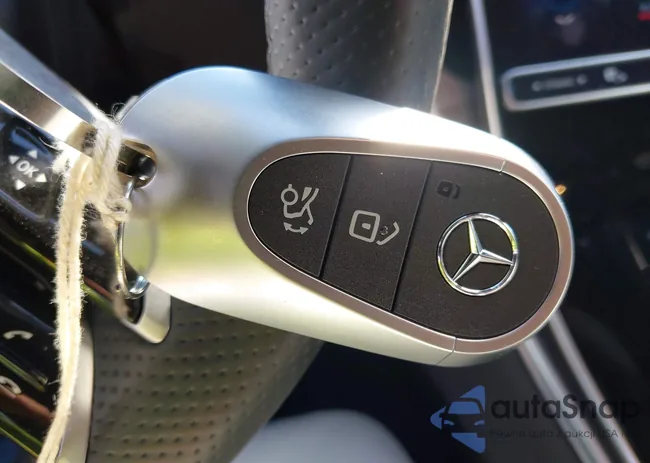 W1NKM4HB3RF212565: 43499937