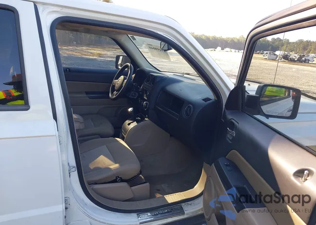 1C4NJPBA1ED626917: 43499040