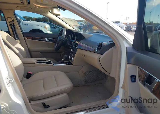 WDDGF8BB0CR225339: 43499047