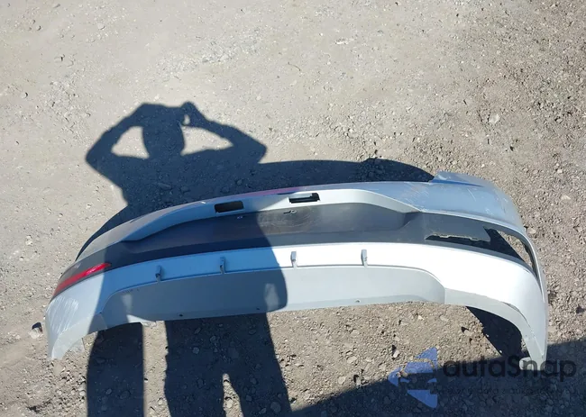 KMHD74LF2KU887953: 43499089