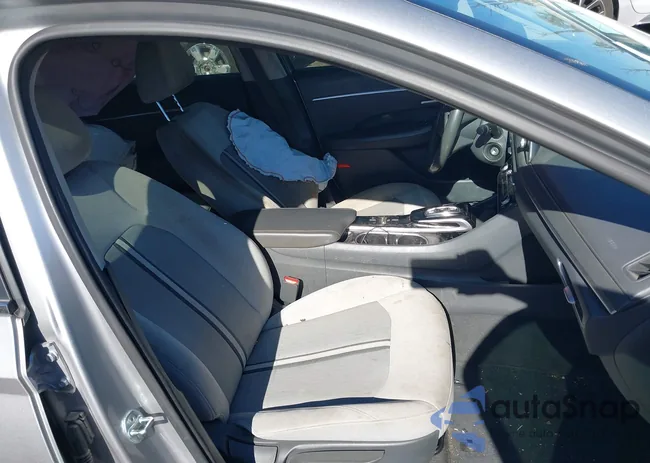 5NPEG4JA8NH135348: 43499105