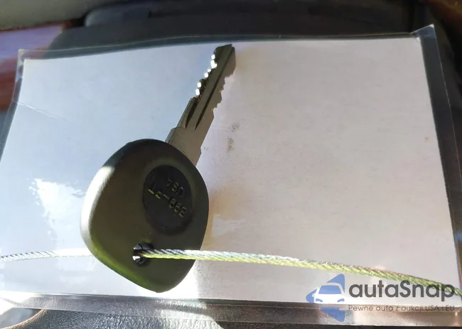 1G4HP52K34U127992: 43499174