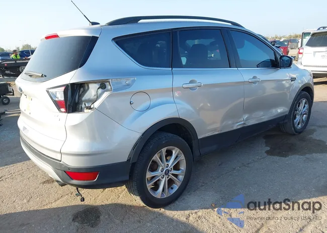 1FMCU0GD3HUD93230: 43499312