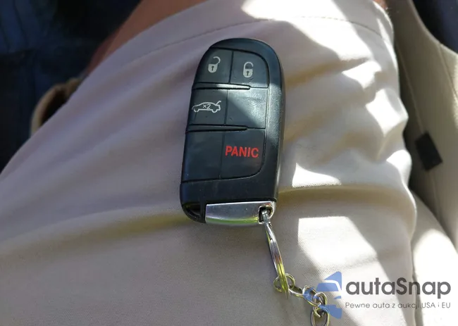 1C3CCCAB8FN704579: 43499344