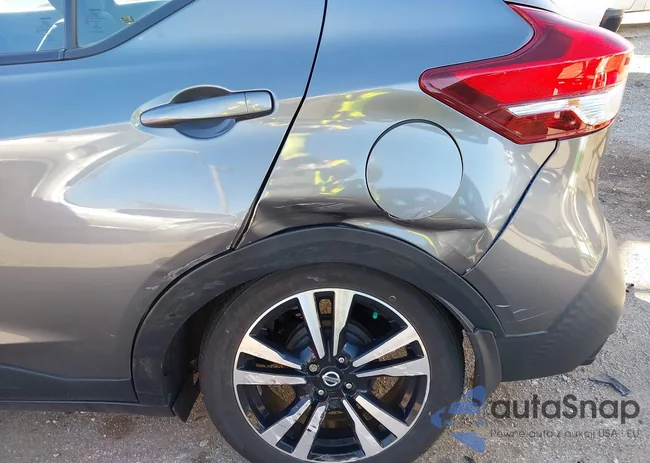 3N1CP5CU3KL566683: 43499413