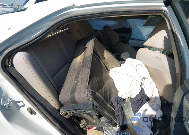 5YFBURHE1EP011247: 43500472