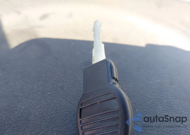 2C4RC1BG3ER246648: 43500485