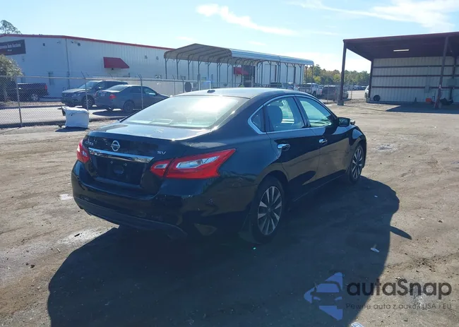 1N4AL3AP3HC181507: 43500537