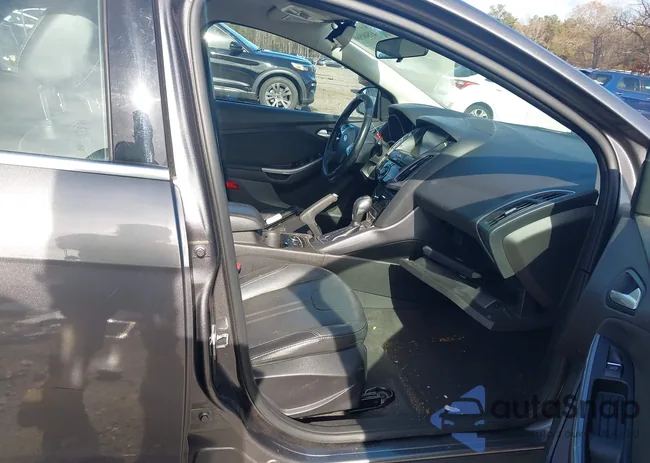 1FADP3N27EL297885: 43500566