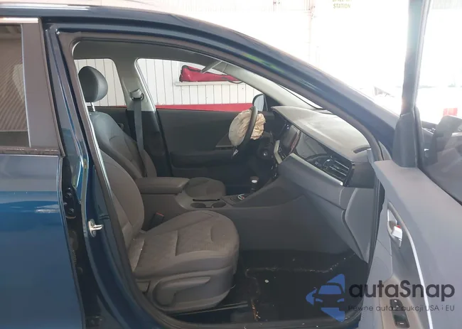 KNDCB3LCXN5535166: 43500586