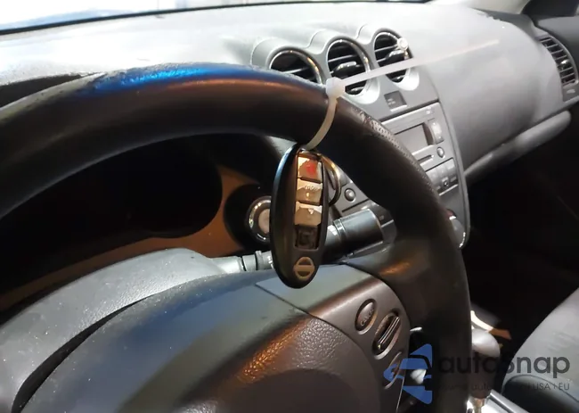 1N4AL2AP7AN404281: 43500621