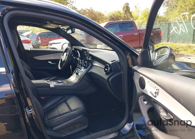 WDC0G4KB2KF661895: 43500722