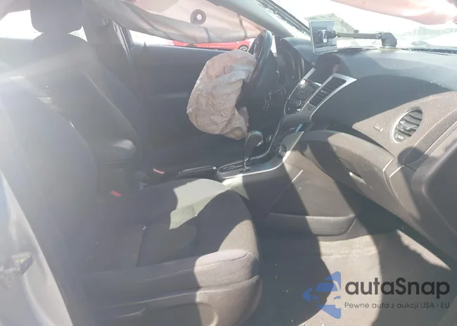 1G1PC5SB1E7469350: 43500836