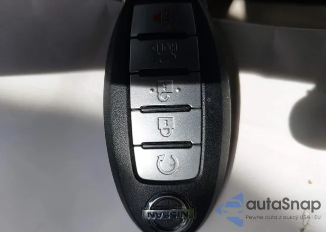 1N4AA6AP2GC401435: 43500927