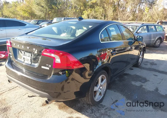 YV1612FS2D2186379: 43500956