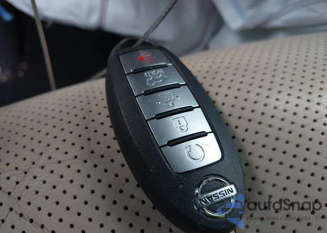 5N1AZ2CJ0LN118420: 43500993