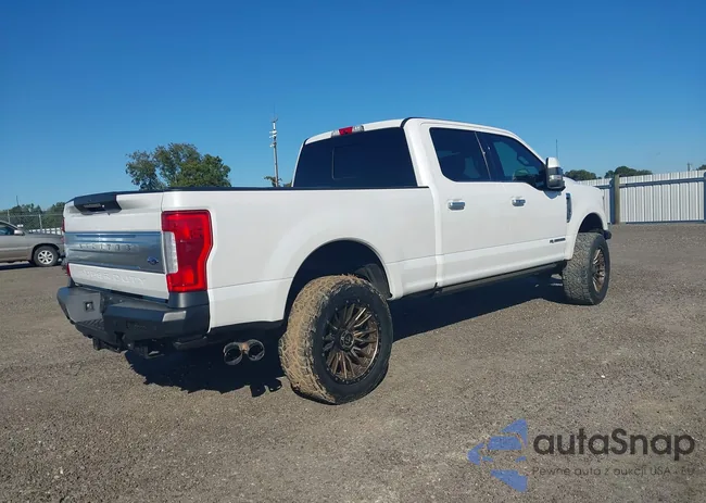 1FT7W2BT2KEE40825: 43501493