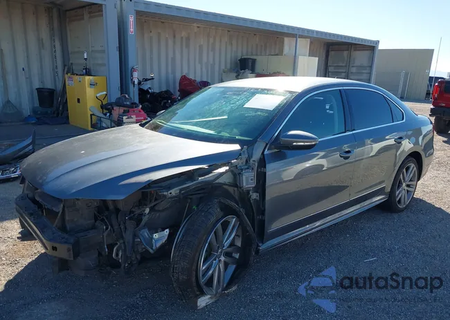 1VWDT7A33HC017652: 43501501