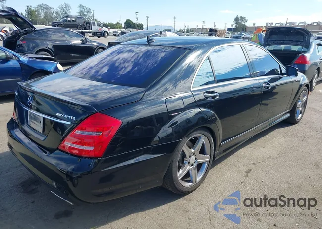 WDDNG7BB8BA405440: 43501590