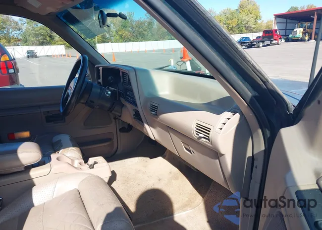 1FMDU32X3RUE60935: 43501679