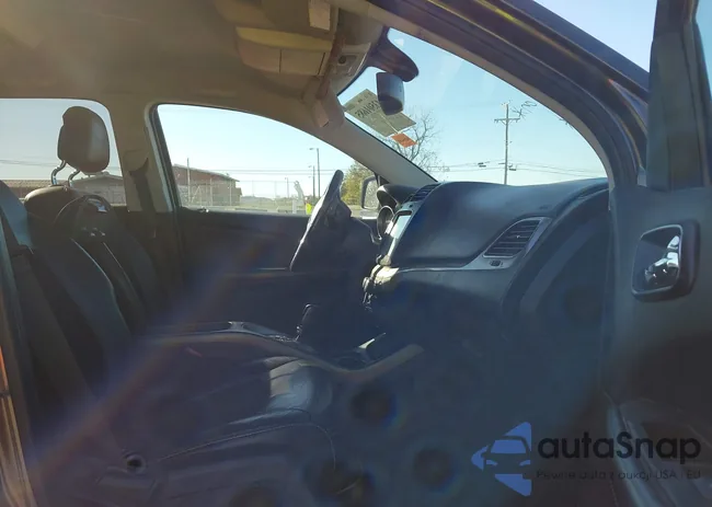 3C4PDCGG9HT548150: 43501685