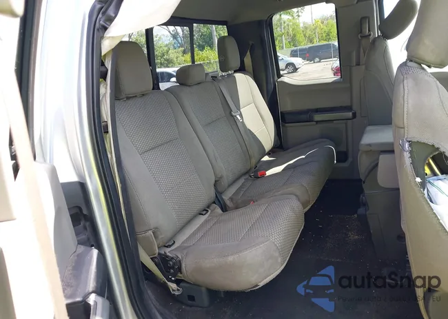 1FTFX1CG3JKE34777: 43501729