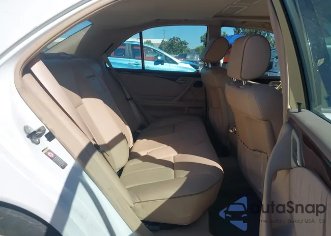 WDBJF65J3YB126763: 43501790