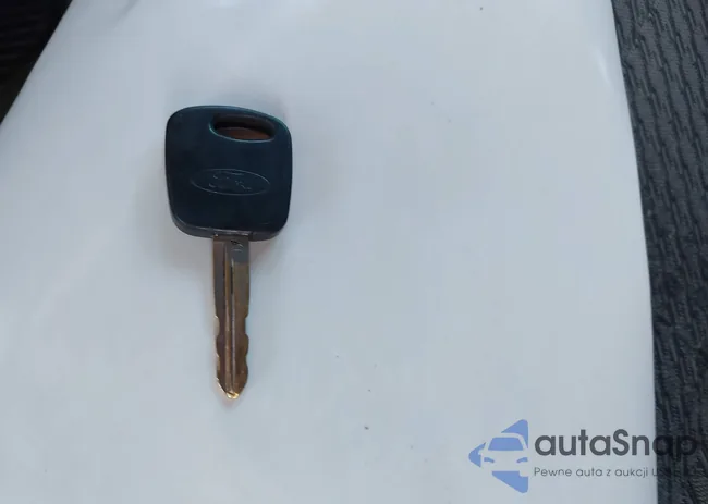 1FMYU93104KB26669: 43501830