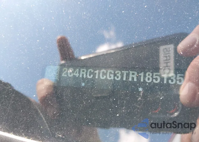 2C4RC1CG3TR185135: 43501995