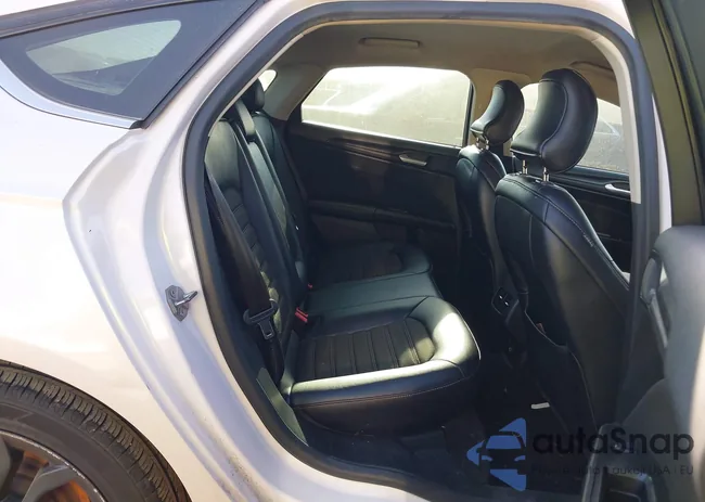 3FA6P0HD5JR260088: 43501997