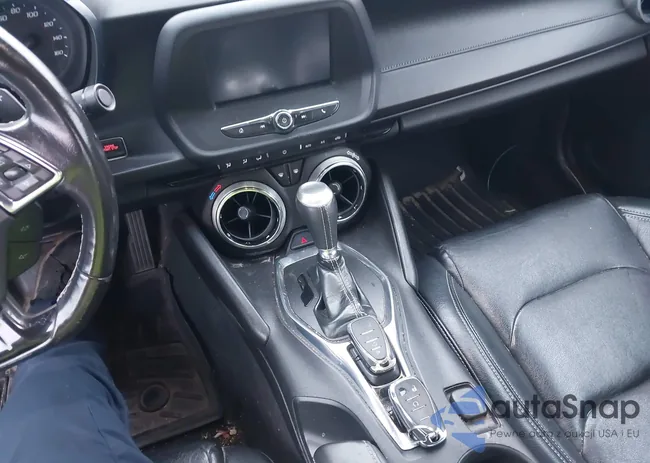 1G1FB1RX6J0105937: 43501142