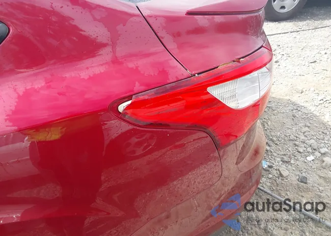 1FADP3F25DL295470: 43501183