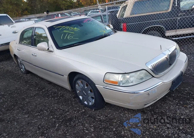 1LNHM83W13Y613395: 43501303