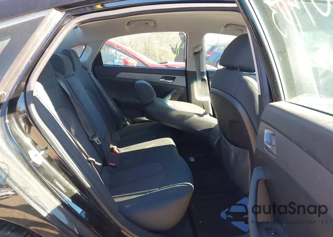 5NPE24AF0KH760171: 43501403