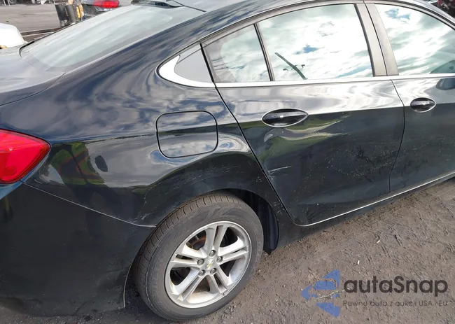 1G1BG5SE9J7170093: 43502471