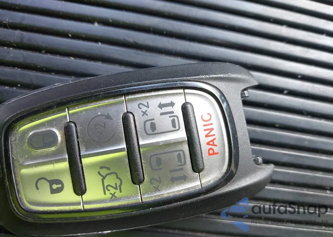 2C4RC1BG8NR106997: 43502668