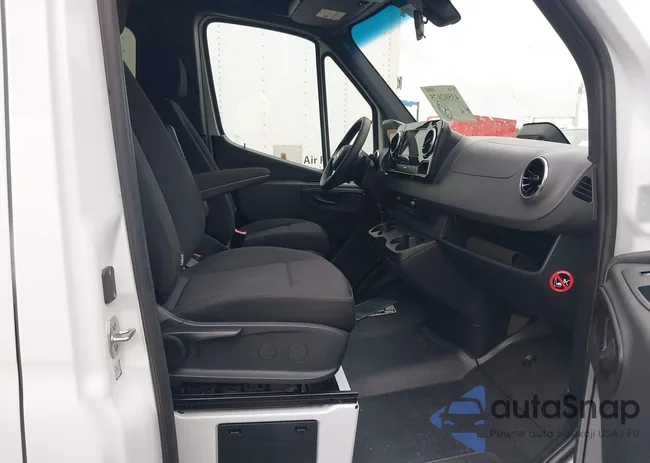 W1Z4KFHY1SP820467: 43502675