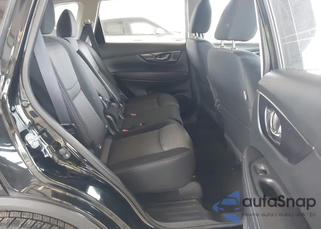 JN8AT2MV2HW015741: 43502704