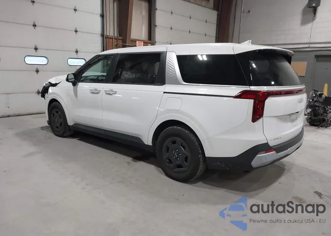 KNDNB5K33S6457325: 43502824