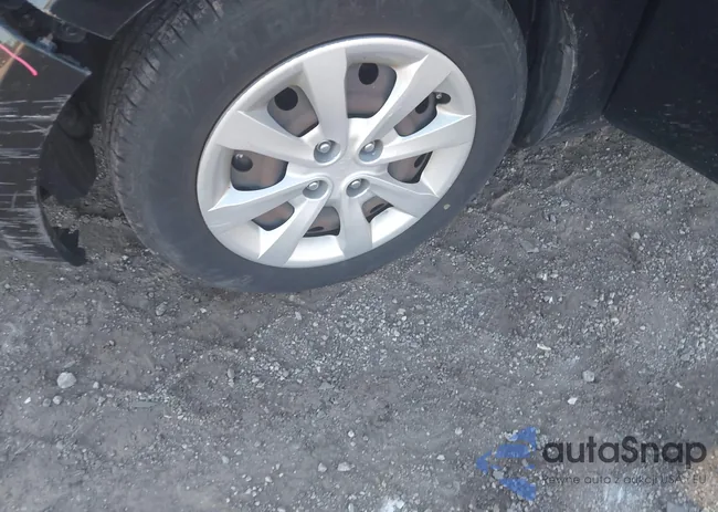 KNADM5A34C6079585: 43502846